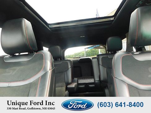 Used 2025 Ford Explorer ST AWD/4WD image 26