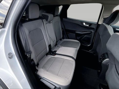 Used 2020 Ford Escape SE image 26