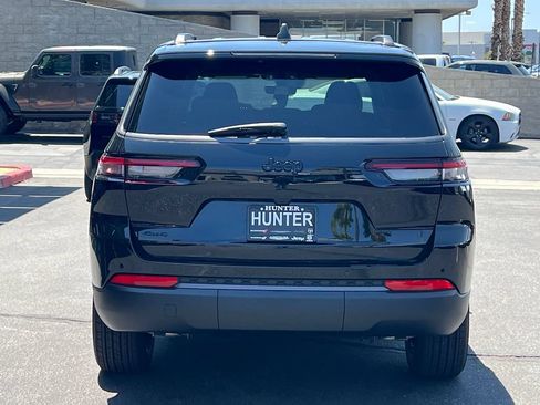 New 2026 Jeep Grand Cherokee L 4WD image 6