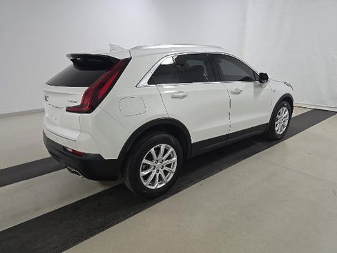 Used 2023 Cadillac XT4 Luxury w/ Driver Awareness Package FWD image 4
