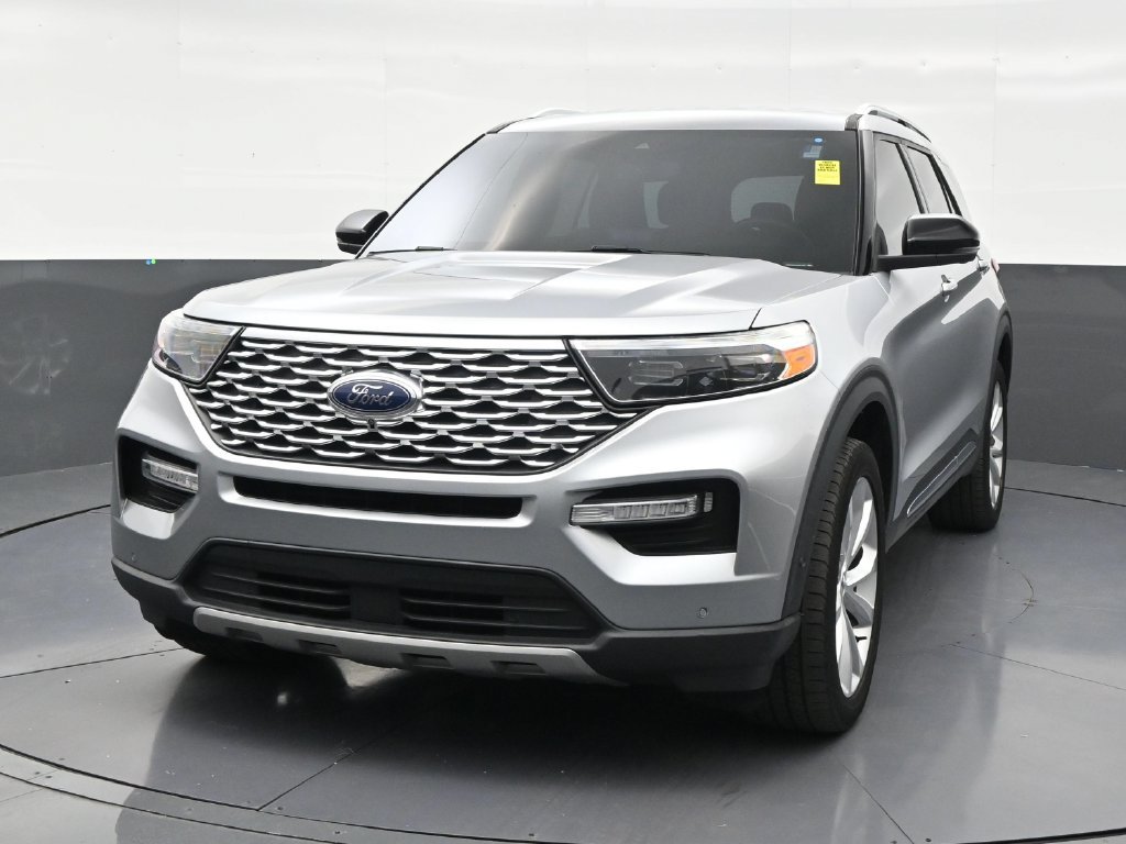 Used 2022 Ford Explorer Platinum w/ Equipment Group 601A AWD/4WD image 8
