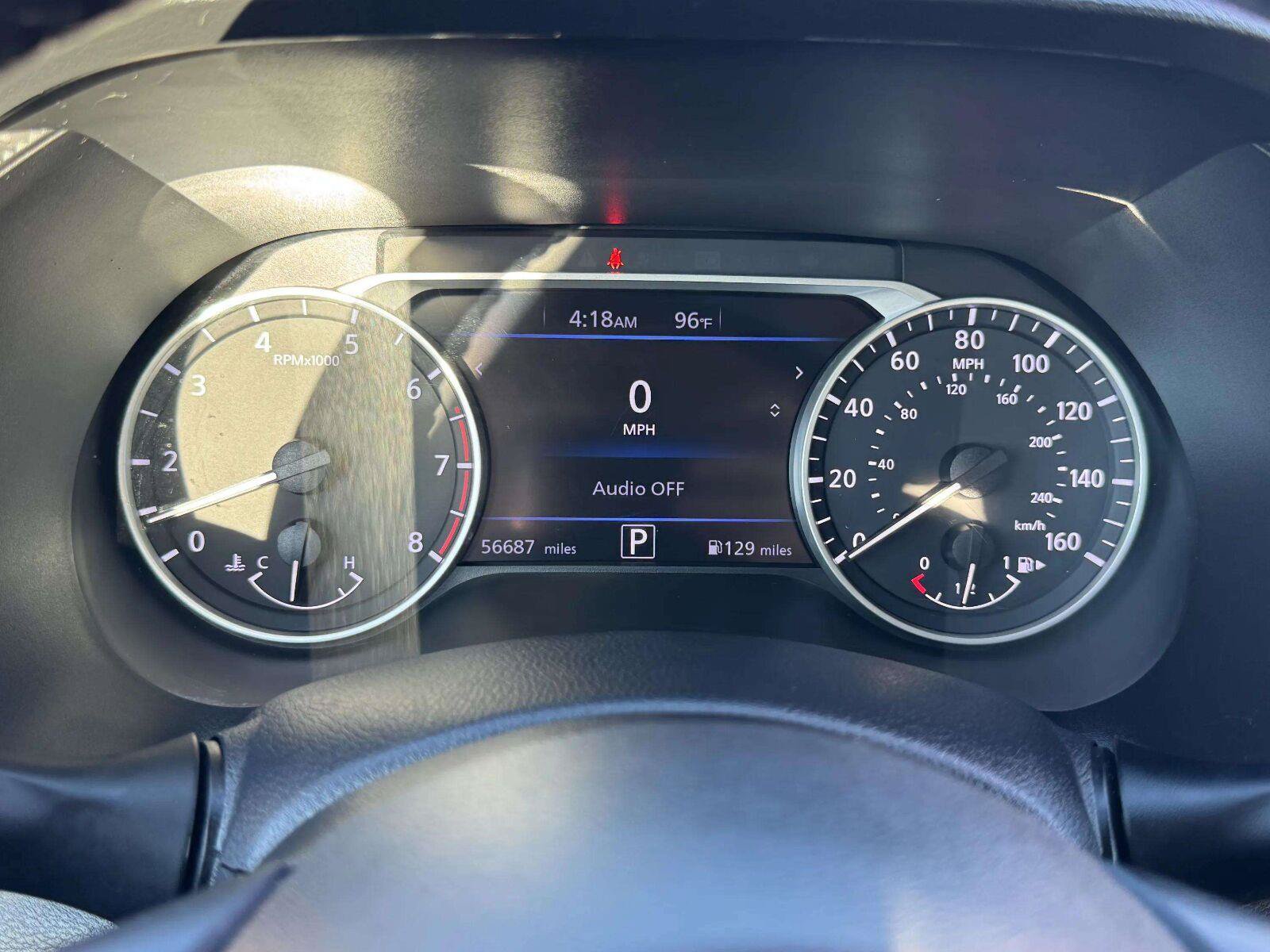 Used 2021 Nissan Sentra SV w/ SV Premium Package FWD image 17
