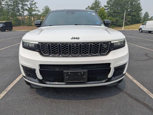 Used 2023 Jeep Grand Cherokee L Summit AWD/4WD image 25