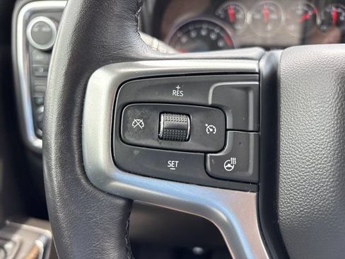 Used 2022 Chevrolet Silverado 1500 LT w/ Z71 Off-Road Package AWD/4WD image 27