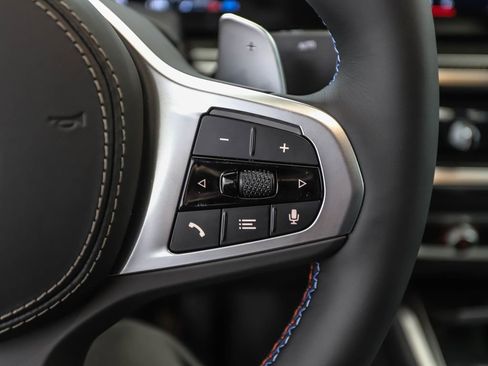 New 2026 BMW X6 M60i image 13