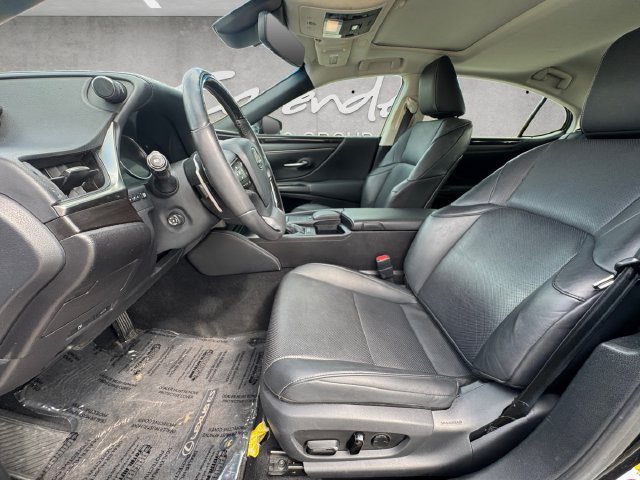 Used 2019 Lexus ES 350 w/ Premium Package FWD image 19