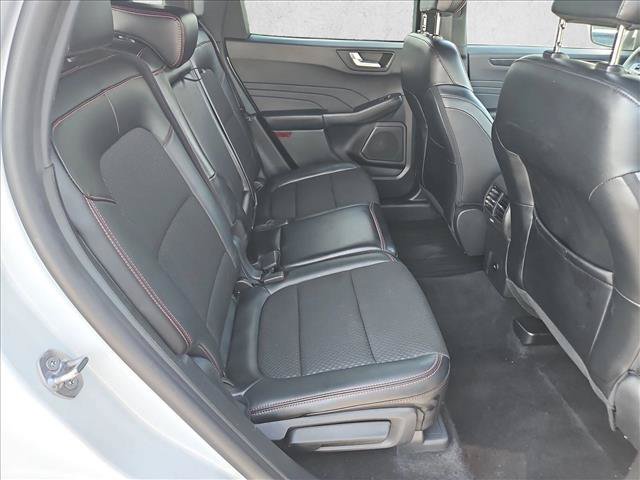 Used 2025 Ford Escape ST-Line Select AWD/4WD image 19