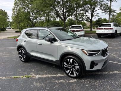 Used 2025 Volvo XC40 B5 Plus w/ Protection Package Premier