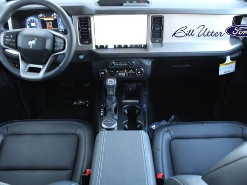 New 2025 Ford Bronco Outer Banks image 12