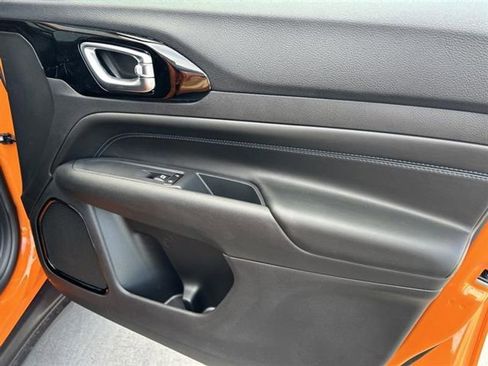 New 2026 Jeep Compass Latitude image 15