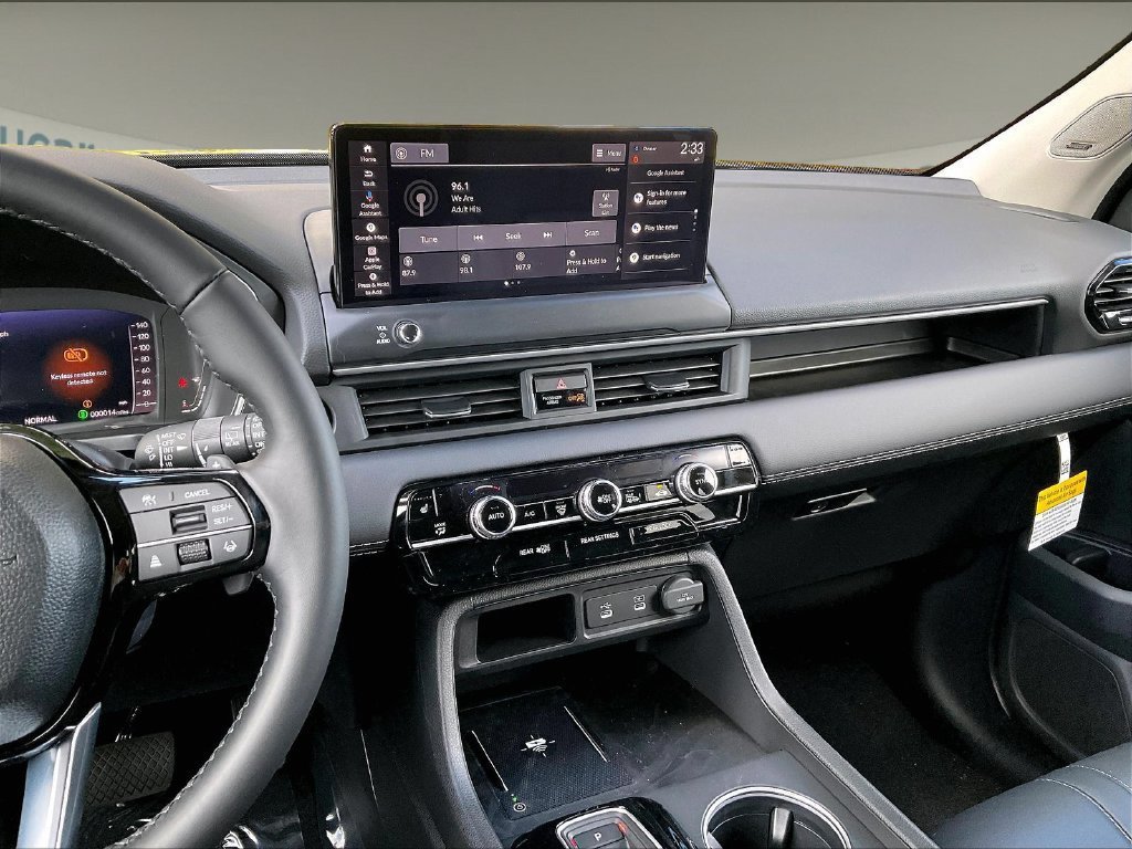 New 2026 Honda Pilot Touring image 12