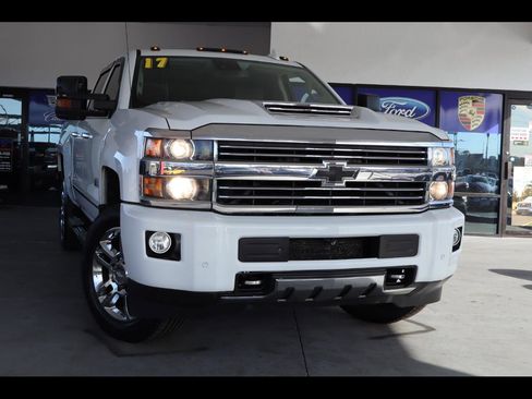 Used 2017 Chevrolet Silverado 2500 High Country w/ Duramax Plus Package image 1