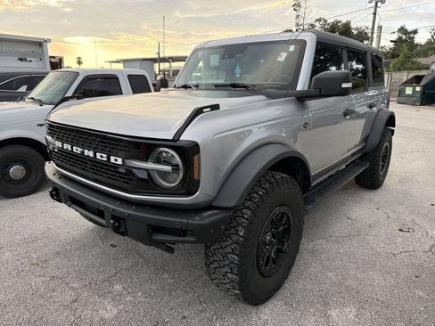 Used 2022 Ford Bronco 4-Door AWD/4WD image 11