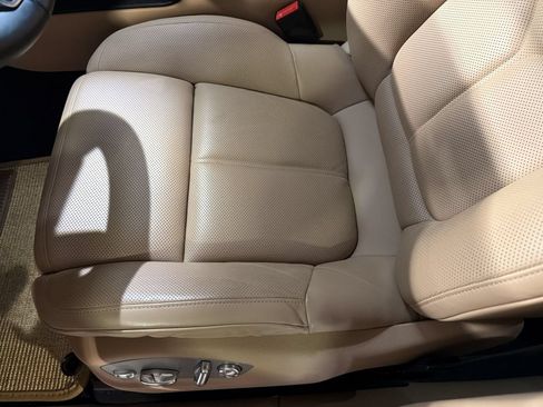 Certified 2021 Porsche Macan AWD/4WD image 15