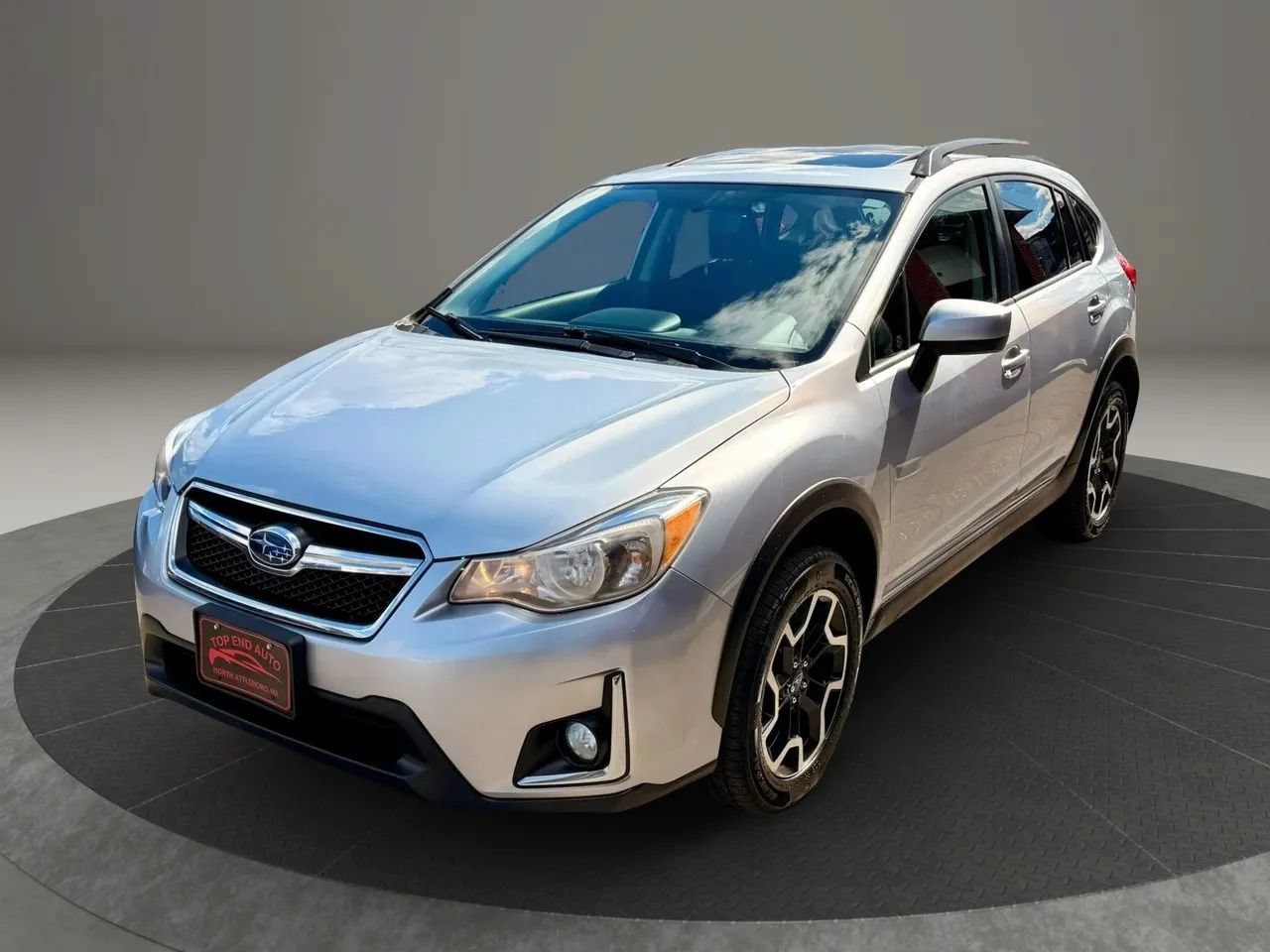 Used 2017 Subaru Crosstrek 2.0i Premium w/ Moonroof Package AWD/4WD image 1