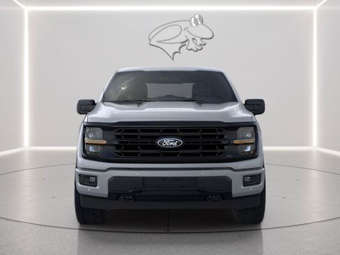 New 2026 Ford F150 XLT w/ Equipment Group 302A MID AWD/4WD image 8
