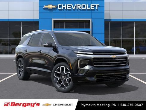 New 2026 Chevrolet Traverse High Country w/ LPO, Floor Liner Package AWD/4WD image 9