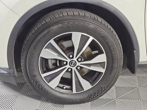 Used 2019 Nissan Murano SV AWD/4WD image 10