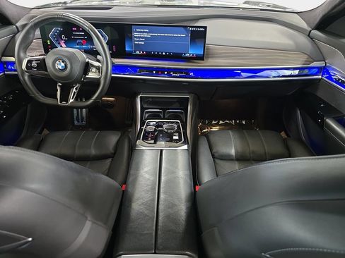 Certified 2024 BMW 760i xDrive w/ Luxury Rear Seating Package AWD/4WD image 12