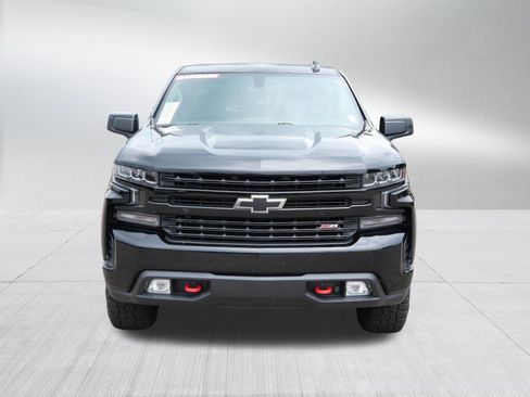 Used 2019 Chevrolet Silverado 1500 LT Trail Boss w/ Convenience Package AWD/4WD image 2