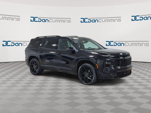 New 2026 Chevrolet Traverse RS w/ LPO, Floor Liner Package AWD/4WD image 2