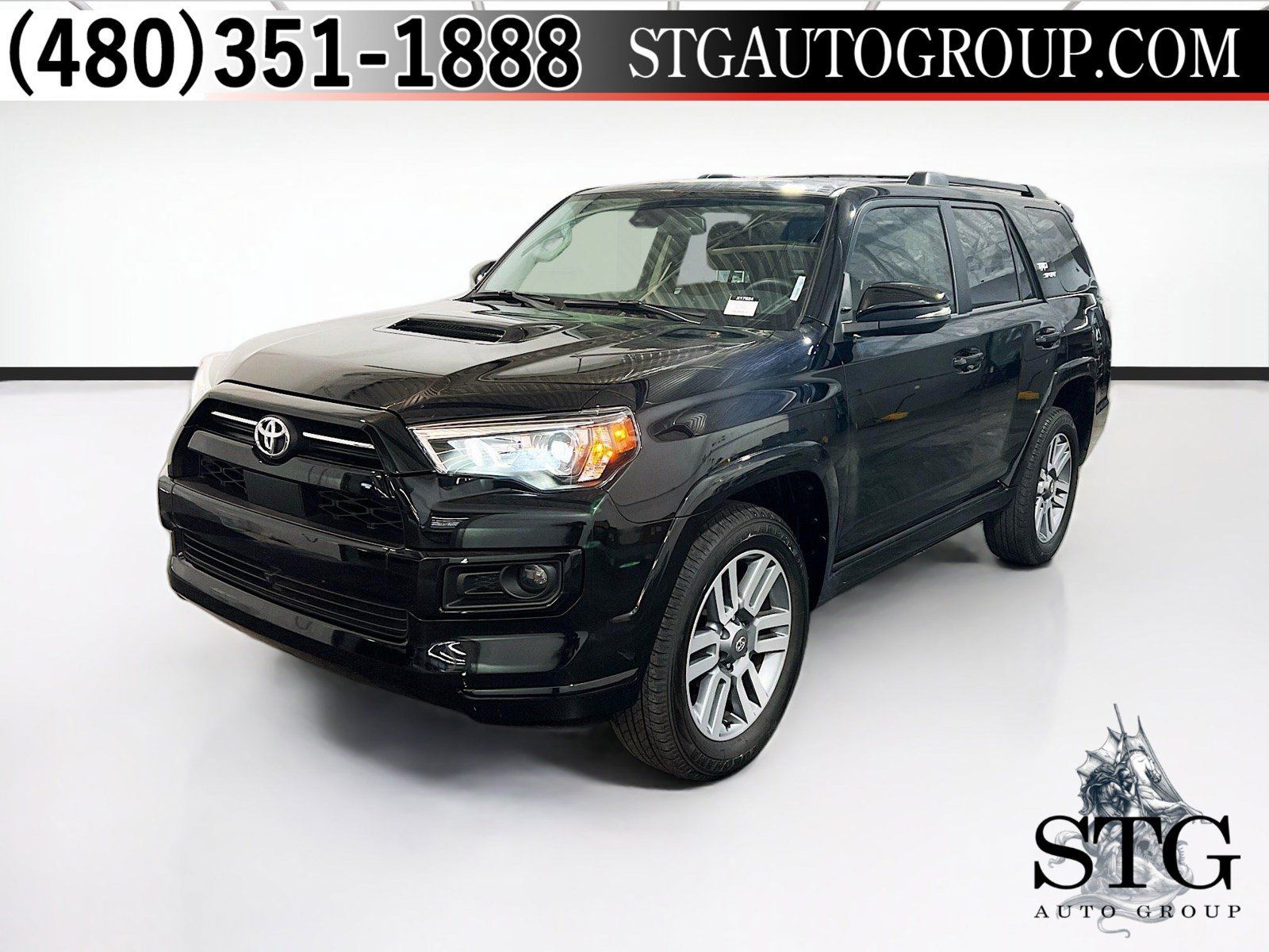Used 2024 Toyota 4Runner TRD Sport w/ Technology Package AWD/4WD image 1