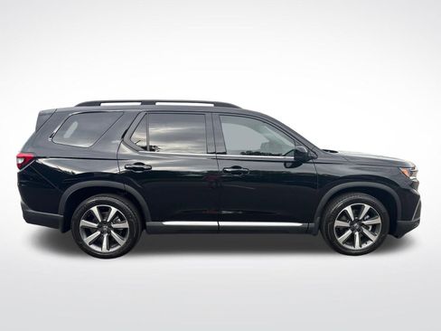 Certified 2024 Honda Pilot Elite image 5