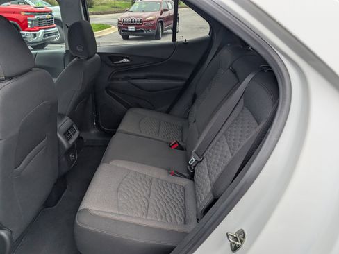 Used 2020 Chevrolet Equinox LT image 14