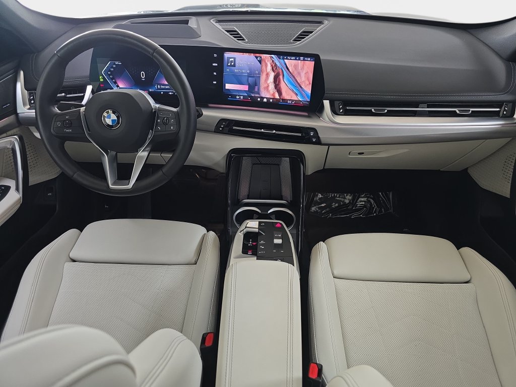 Used 2026 BMW X1 xDrive28i w/ Technology Package AWD/4WD image 12