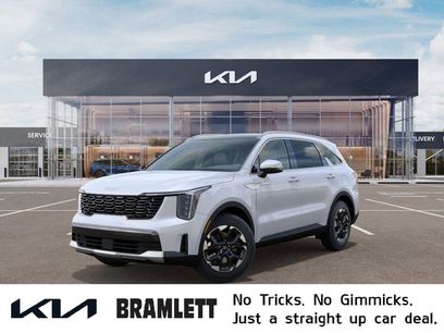 New 2025 Kia Sorento S w/ Panoramic Sunroof Package