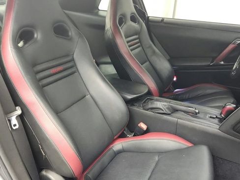 Used 2012 Nissan GT-R Black Edition AWD/4WD image 38