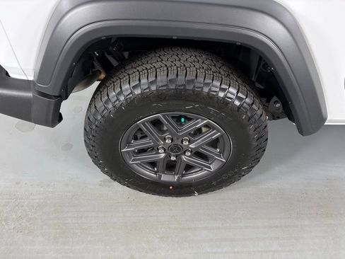 New 2026 Jeep Wrangler Sport S AWD/4WD image 10