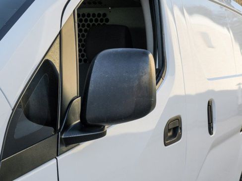 Used 2020 Nissan NV200 S FWD image 36