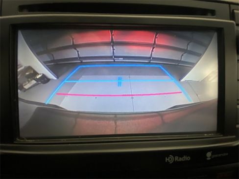 Used 2015 Toyota Tacoma PreRunner image 17