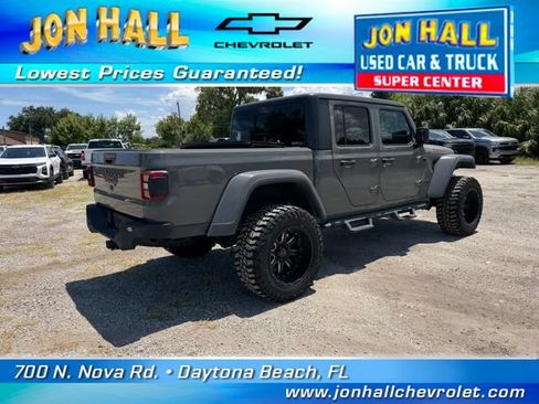 Used 2021 Jeep Gladiator Rubicon AWD/4WD image 10