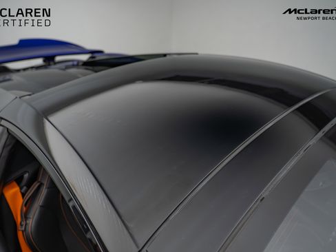 Used 2025 McLaren 750S Spider RWD image 39