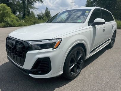 New 2025 Audi Q7 3.0T Premium Plus