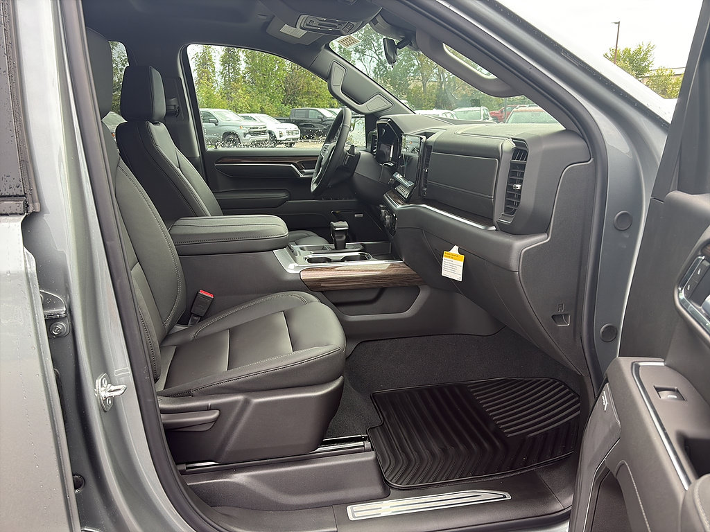 New 2026 Chevrolet Silverado 1500 RST w/ Convenience Package II AWD/4WD image 16