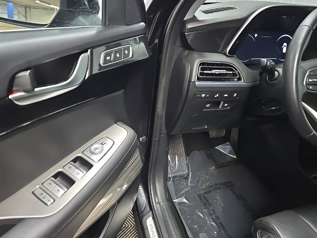 Used 2022 Hyundai Palisade Limited AWD/4WD image 30