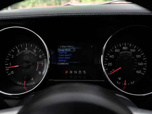 Used 2015 Ford Mustang GT RWD image 19