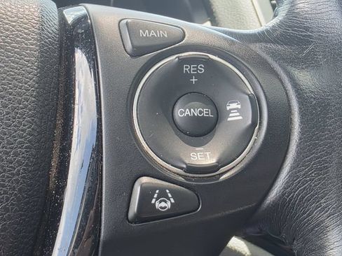 Used 2017 Honda Pilot Touring image 17