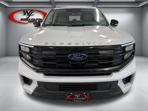 New 2026 Ford Expedition Active RWD image 2