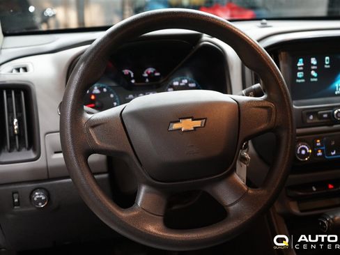 Used 2018 Chevrolet Colorado W/T image 12