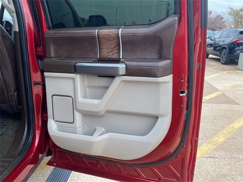 Used 2019 Ford F150 Limited image 12