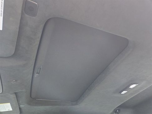 Used 2024 GMC Sierra 1500 Denali Ultimate image 27