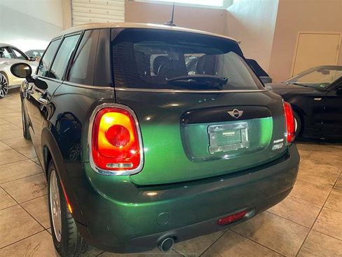 Used 2016 MINI Cooper 4-Door Hardtop image 40