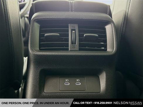 New 2025 Nissan Murano SV image 24