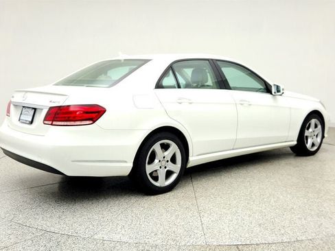 Used 2016 Mercedes-Benz E 350 4MATIC Sedan image 5