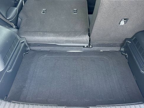 Used 2023 Kia Soul LX FWD image 32