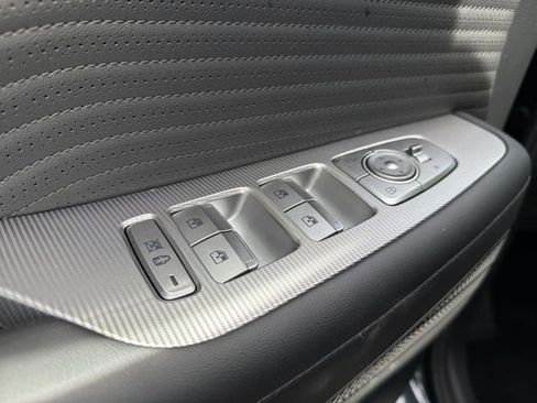 Used 2024 Hyundai Palisade Calligraphy image 13
